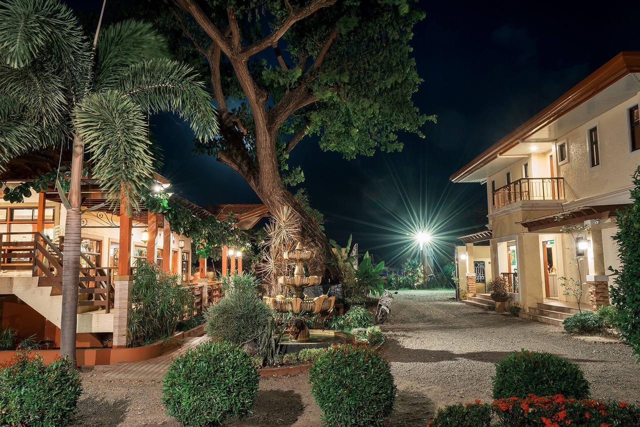 Maruyog'S Ridge Convention Center Hotel Bandar Quezon Luaran gambar